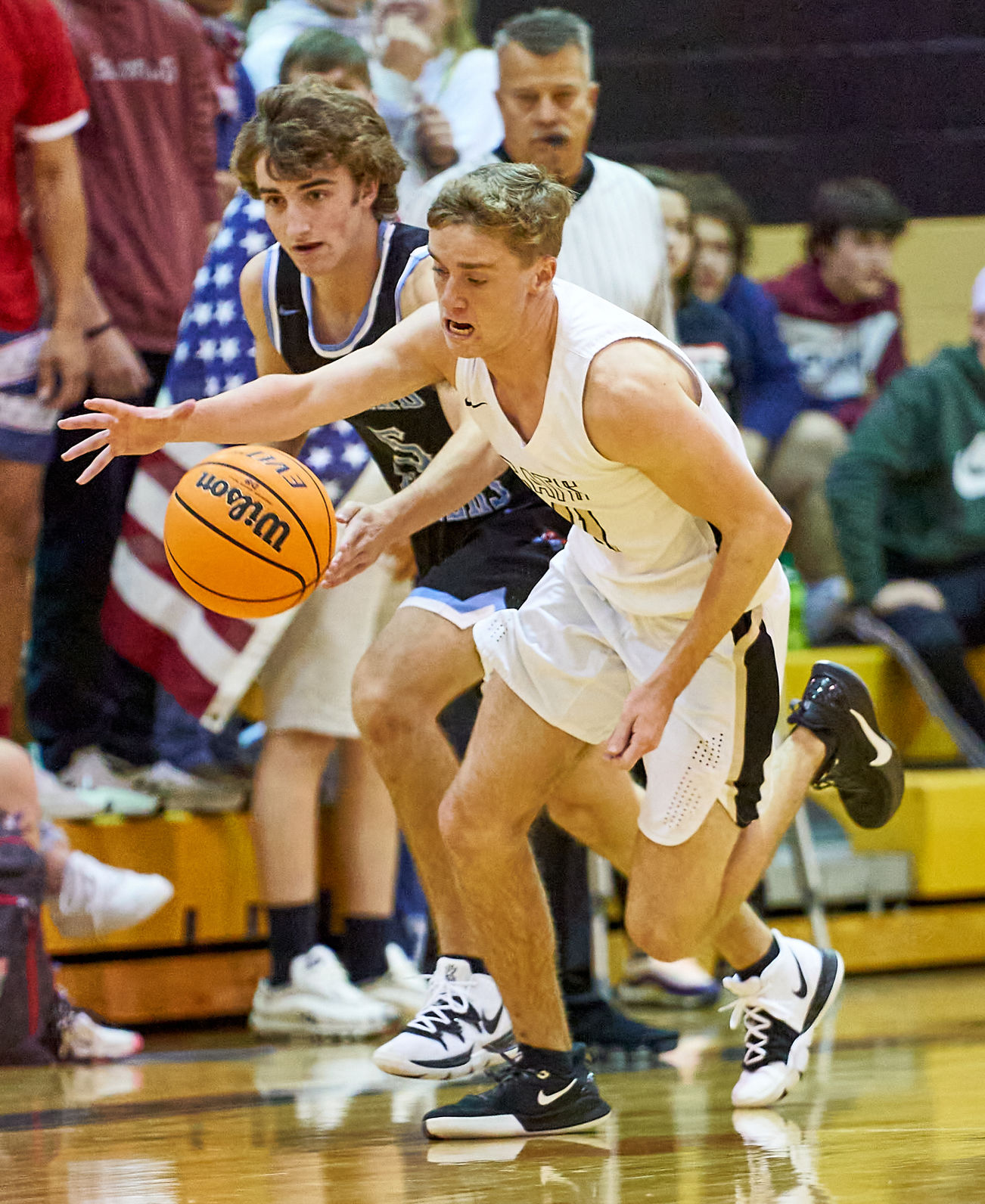 200103 DHS BBALL 22.jpg